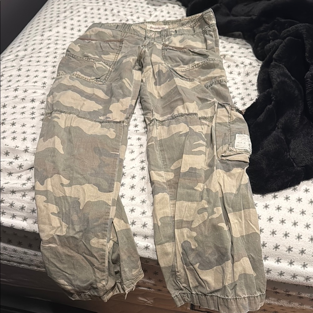 Abercrombie Camouflage Cargo Pants
